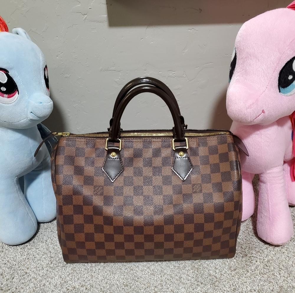 💥💥💯💯Authentic damier ebene speedy 30